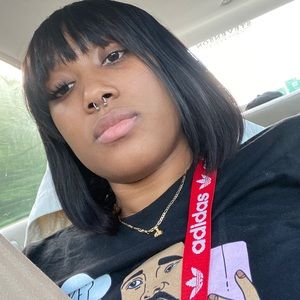 Meet your Posher, Tiara